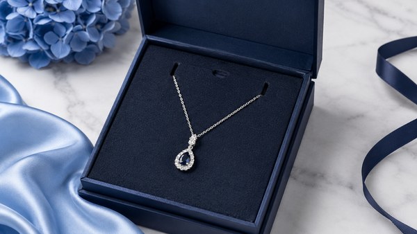 How to Put a Necklace on a Foam Insert